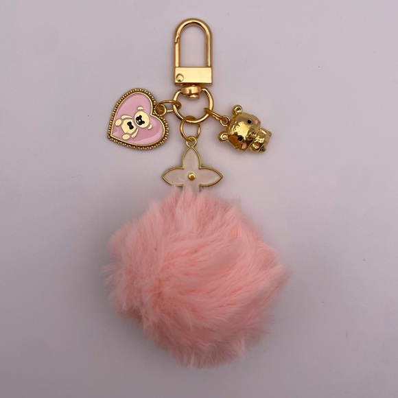 PINK POM POM | Clover & Bear | Bag Charm | Keychain (Brand New!) ✨ - Picture 9 of 9